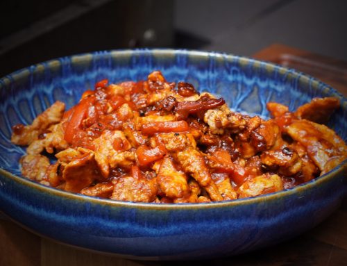 BBQ-SCHWEINGESCHETZELTES